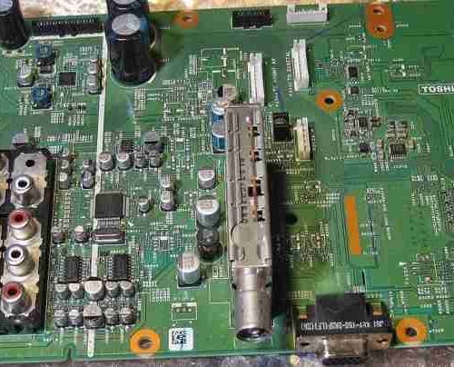 TOSHIBA